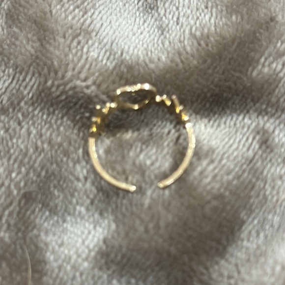 Adjustable Ring - Picture 6 of 6